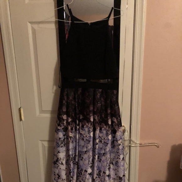 Prom dress - Picture 2 of 3